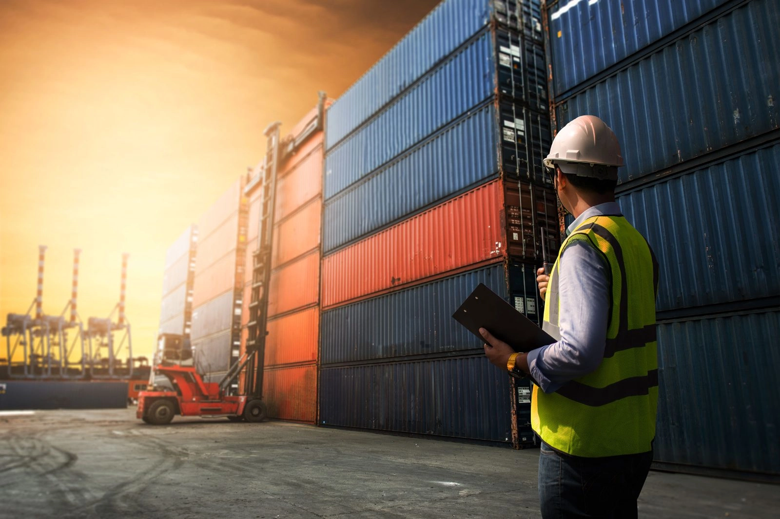 Customs Clearance in Dubai